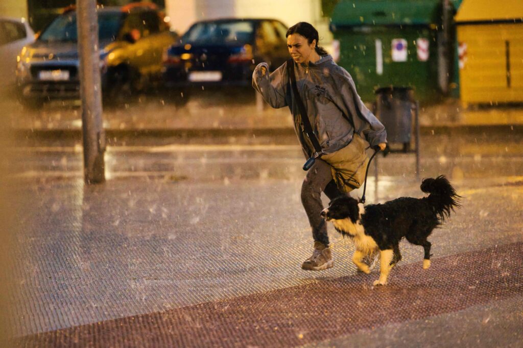 Foto de Logroño Bajo la   Lluvia: Capturas      Fotográficas   Recientes% en Noticias Locales %