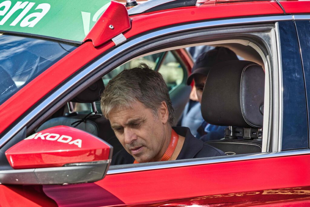 Foto de La Vuelta a España 2024: Fotografías Exclusivas de la Salida de la 19ª Etapa en Logroño% en Deportes %